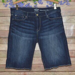 Signature Levis Strauss Size 14 Modern Skinny Shorts Denim Blue Jean Raw Hem